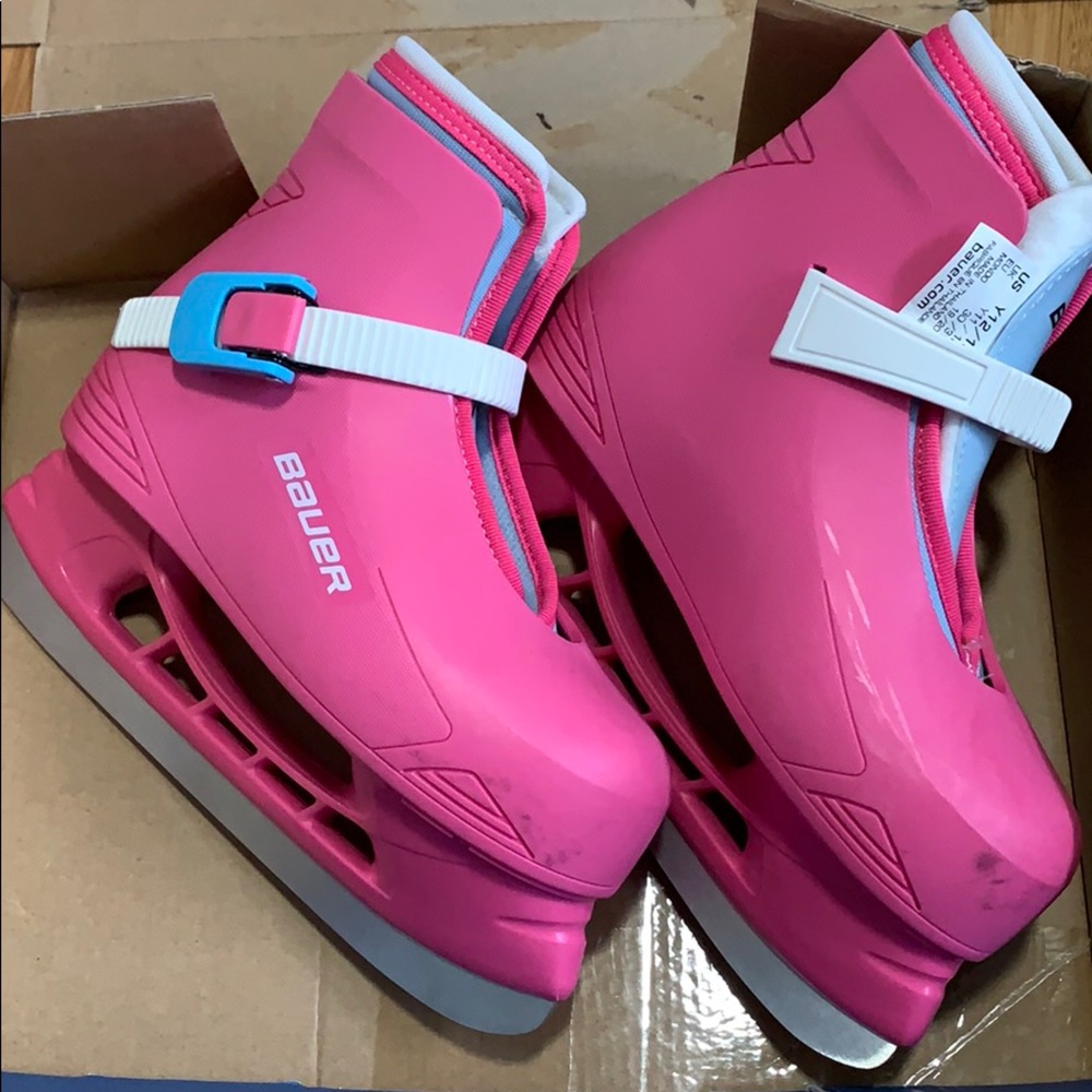 Bauer Lil Angel ice skates